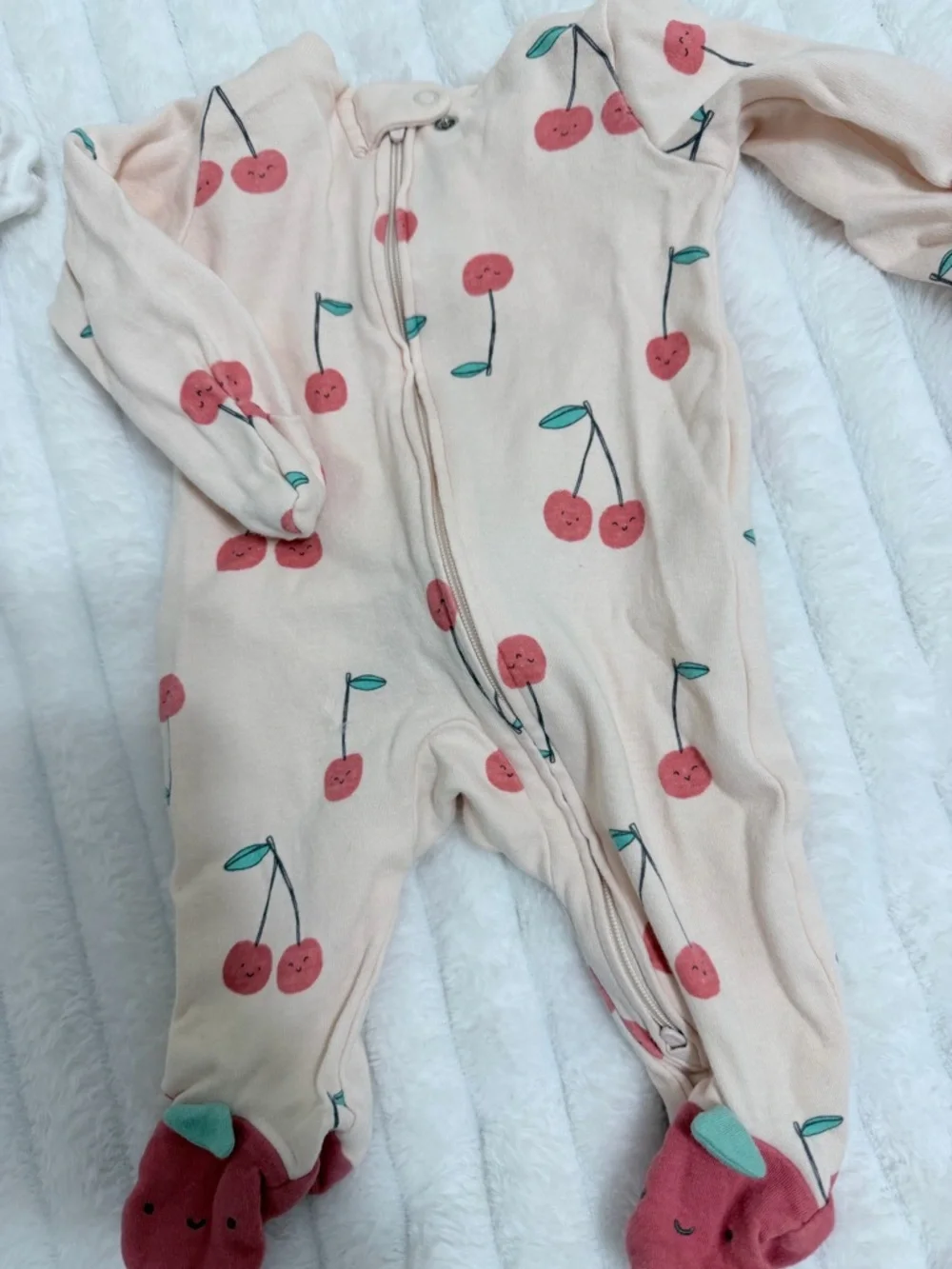 Mixed Baby Girl Sleepers and Onesies - Pastel Floral & Fruit Prints - Picture 4 of 13